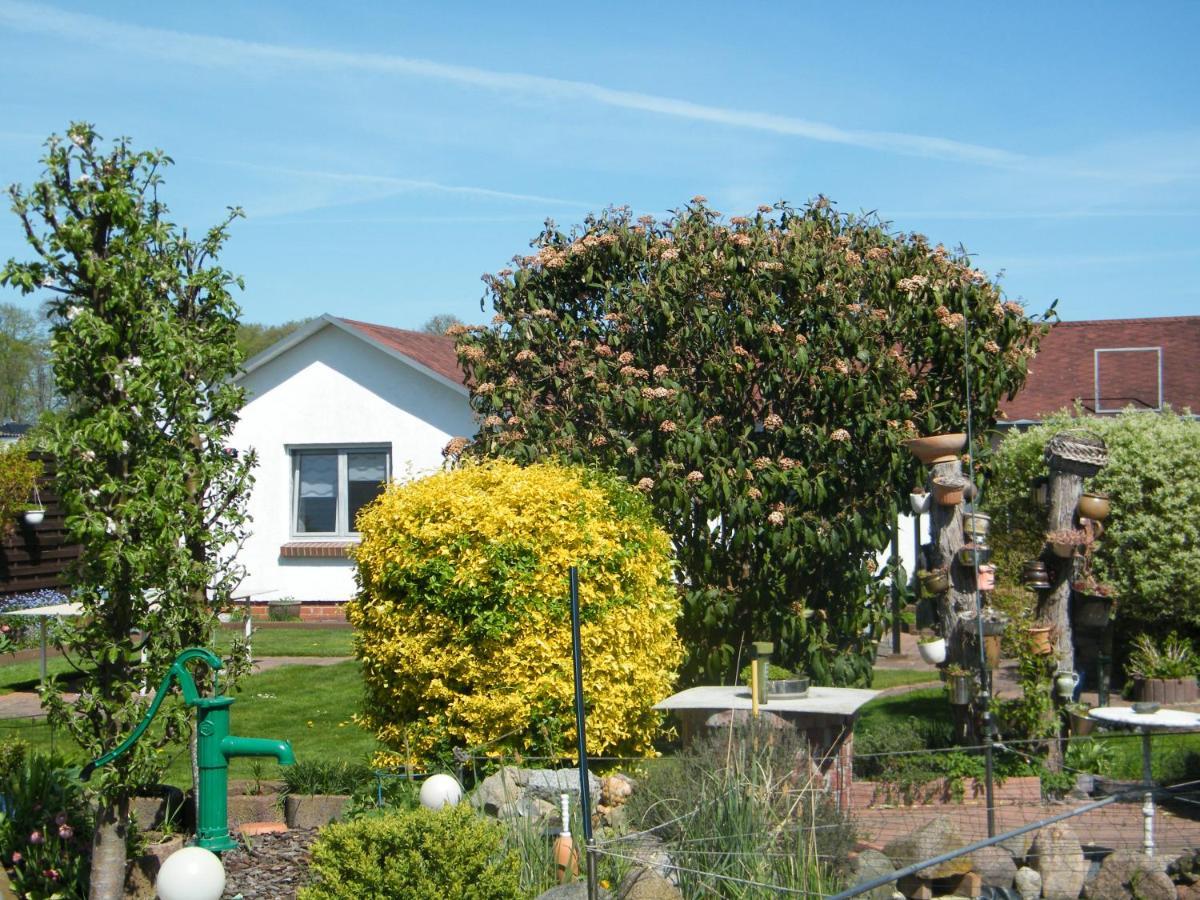 Ferienbungalow Meerjungfrau Im Seebad Ueckermuende Villa Esterno foto